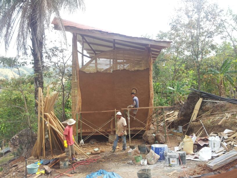 costa rica house being built